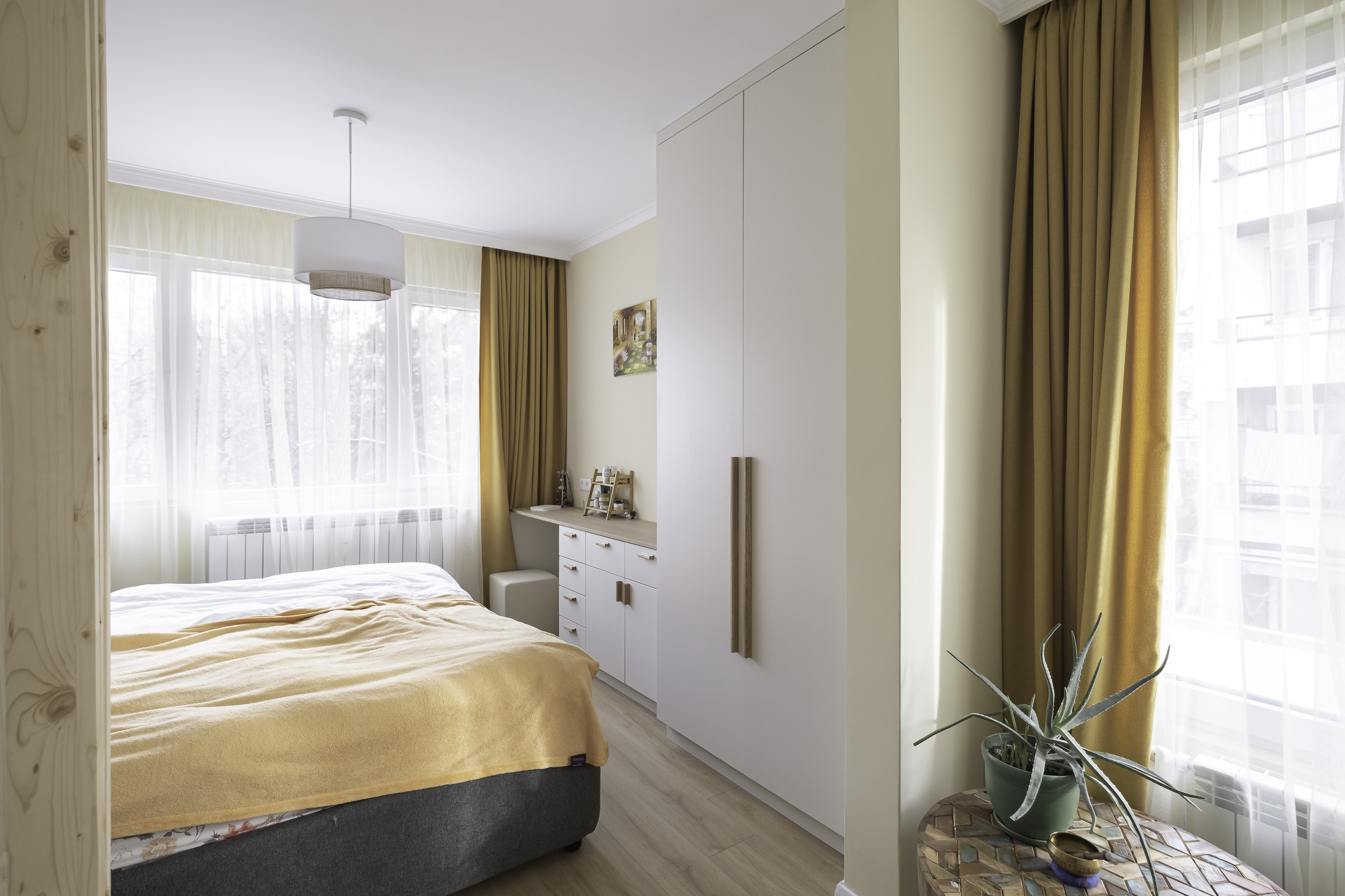 Apartment 1043